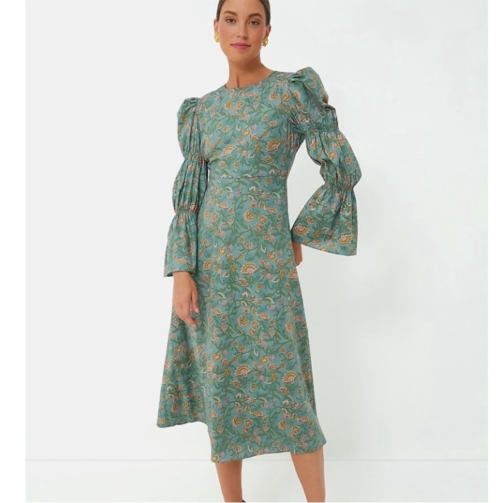 Green Floral Long Sleeve Midi Dress